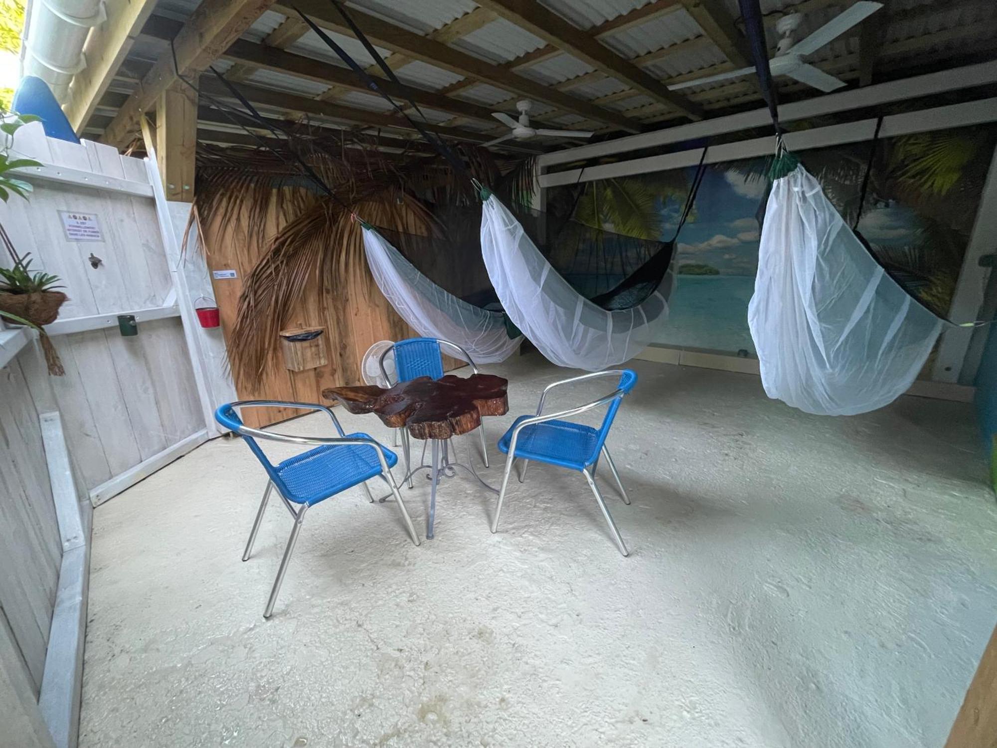 Les Hamacs Aux Saintes Bis Hotel Terre-De-Haut Exterior photo
