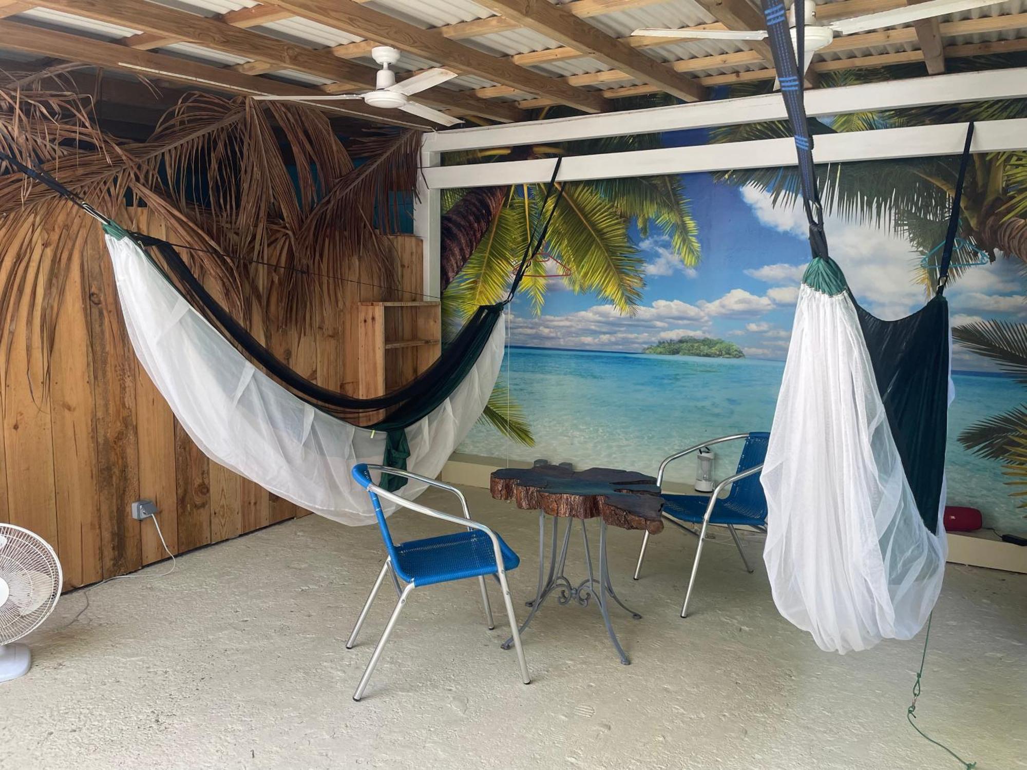 Les Hamacs Aux Saintes Bis Hotel Terre-De-Haut Exterior photo